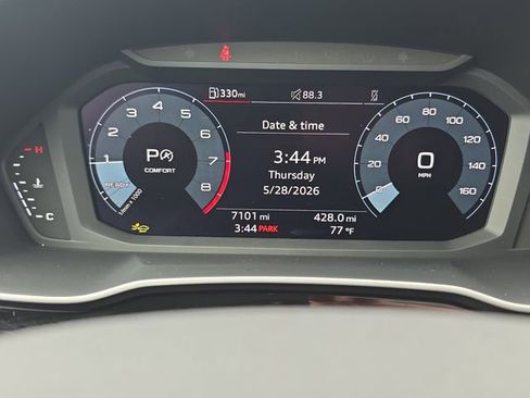 Used 2025 Audi Q3 2.0T Premium w/ Convenience Package AWD/4WD image 22