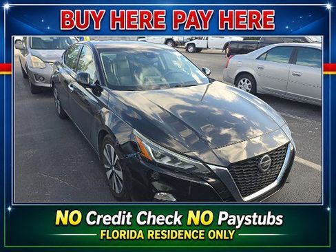 Used 2019 Nissan Altima 2.5 SV FWD image 1