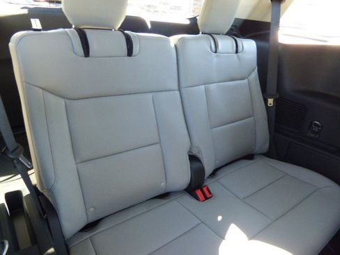 New 2026 Ford Explorer Active image 15