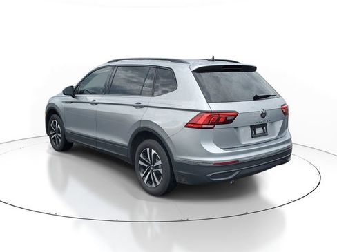 Used 2022 Volkswagen Tiguan S FWD image 4