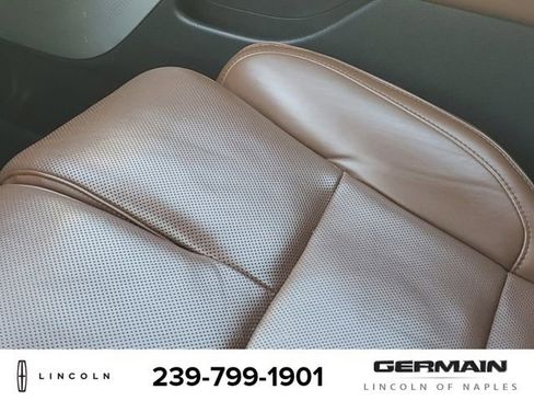 Used 2023 Lincoln Navigator Reserve image 31