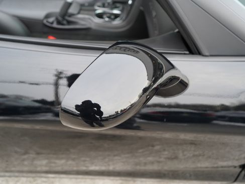 Used 2011 Chevrolet Corvette Grand Sport w/ Preferred Equipment Group image 16