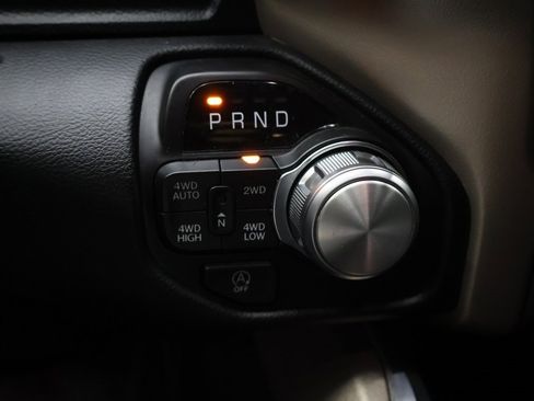 Used 2020 RAM 1500 Laramie image 25