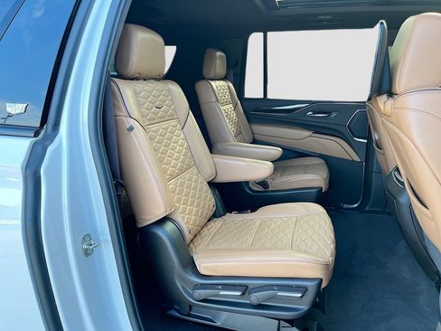 Used 2023 Cadillac Escalade ESV Sport w/ Touring Package AWD/4WD image 35