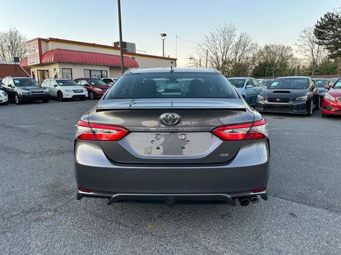 Used 2019 Toyota Camry LE image 6