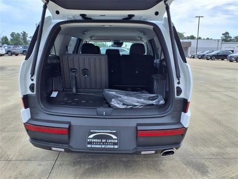 New 2026 Hyundai Santa Fe SE image 17