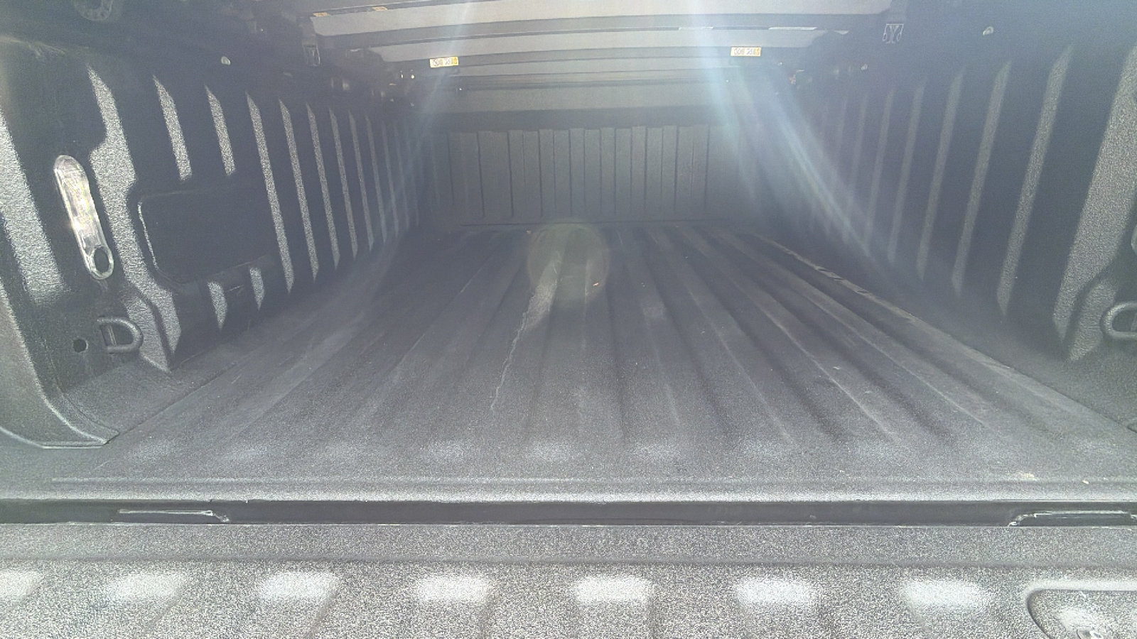 Certified 2025 RAM 1500 Tungsten AWD/4WD image 13