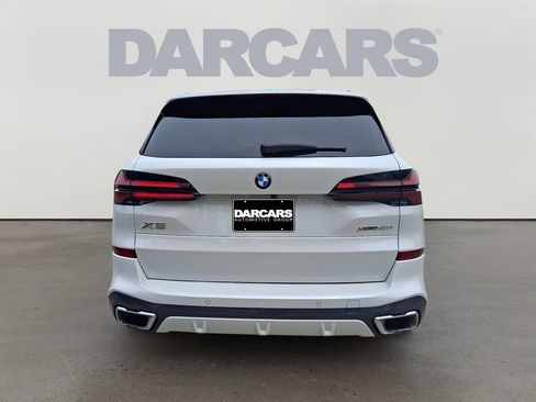 Used 2025 BMW X5 xDrive40i AWD/4WD image 5