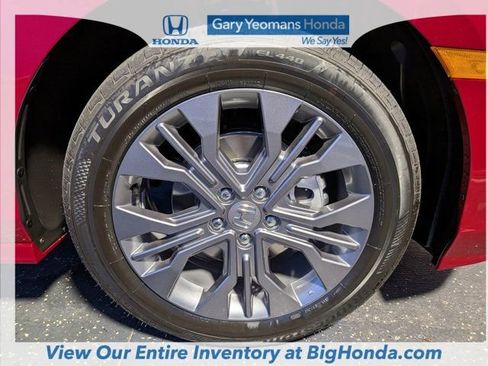 New 2026 Honda Odyssey Touring image 14