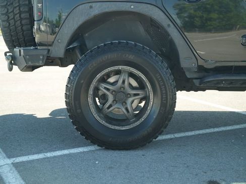 Used 2018 Jeep Wrangler Unlimited Sport S AWD/4WD image 46