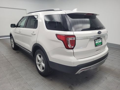 Used 2016 Ford Explorer XLT AWD/4WD image 5