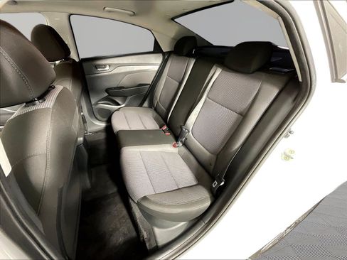 Used 2022 Hyundai Accent Limited FWD image 21