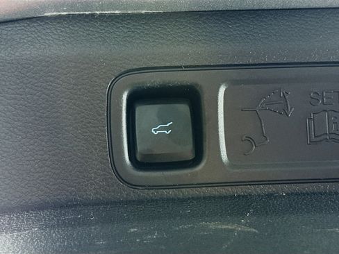 Used 2024 Ford Expedition Max Limited image 30