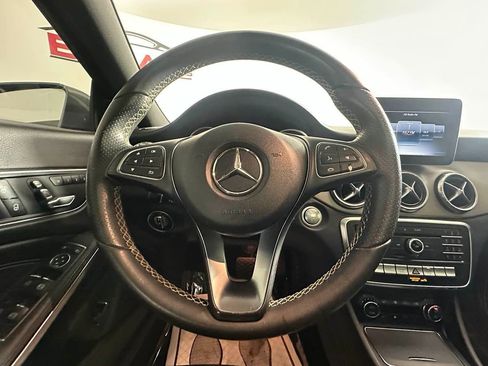 Used 2018 Mercedes-Benz CLA 250 image 23