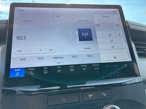 Used 2023 Ford Expedition XLT image 15