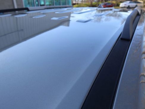 Used 2018 Chevrolet Traverse LT image 35