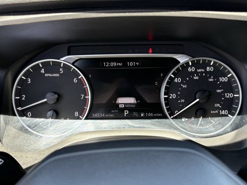 Used 2025 Nissan Rogue SV AWD/4WD image 28