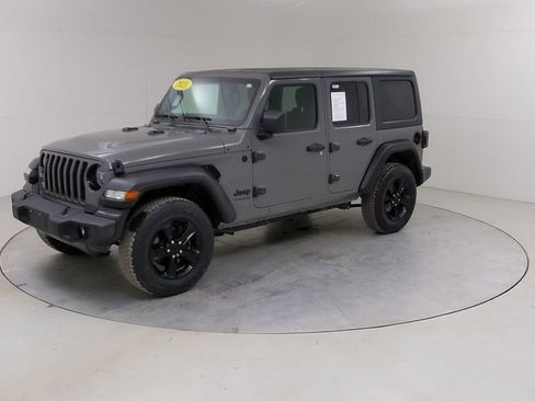 Used 2021 Jeep Wrangler Unlimited Sport image 19