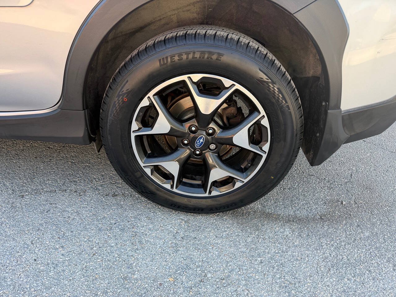 Used 2019 Subaru Crosstrek 2.0i Premium w/ Eyesight System AWD/4WD image 37