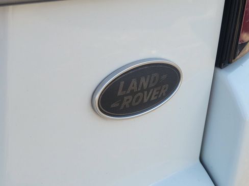 Used 2019 Land Rover Range Rover Evoque SE AWD/4WD image 8