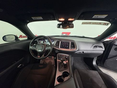 Used 2019 Dodge Challenger GT w/ Plus Package RWD image 35