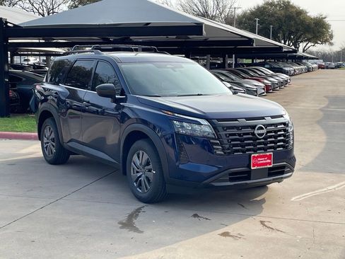 New 2026 Nissan Pathfinder SV AWD/4WD image 7