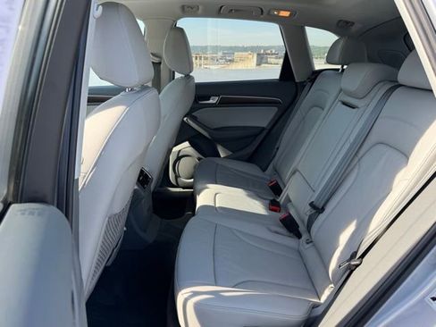 Used 2017 Audi Q5 2.0T Premium Plus AWD/4WD image 9
