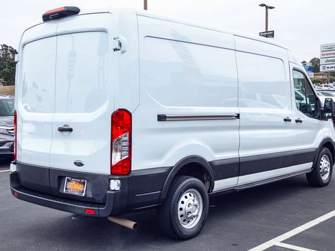 Used 2023 Ford Transit 250 Medium Roof AWD w/ Load Area Protection Package image 18