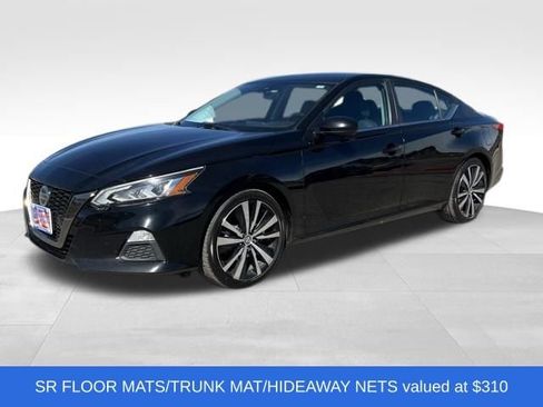 Used 2020 Nissan Altima 2.5 SR image 1