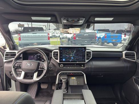 Used 2024 Toyota Tundra Platinum AWD/4WD image 16