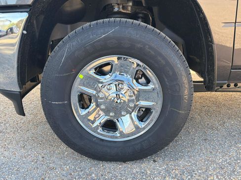 New 2026 RAM 2500 Tradesman AWD/4WD image 10