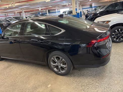 Used 2024 Honda Accord EX image 10