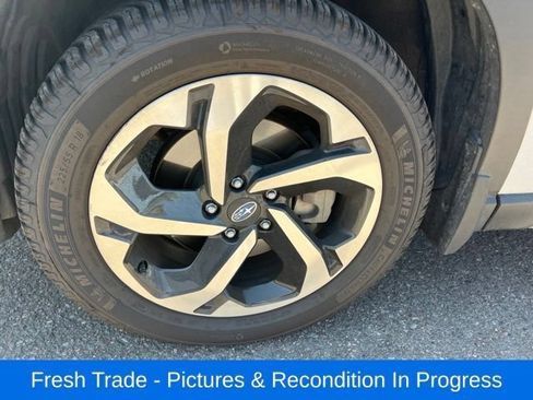 Used 2023 Subaru Forester Touring AWD/4WD image 10