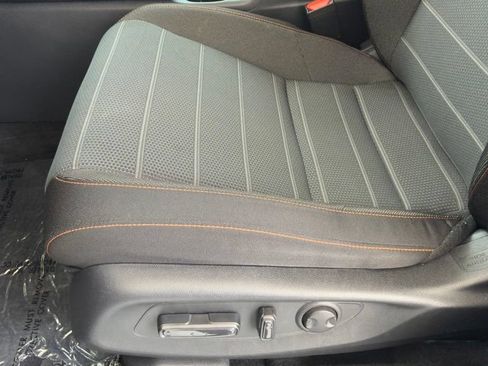 Used 2025 Honda CR-V Sport image 5
