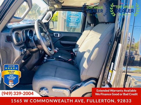Used 2018 Jeep Wrangler Unlimited Sport image 21