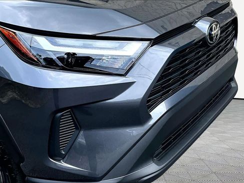 Certified 2025 Toyota RAV4 LE AWD/4WD image 29