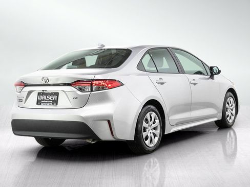 Used 2024 Toyota Corolla LE FWD image 5