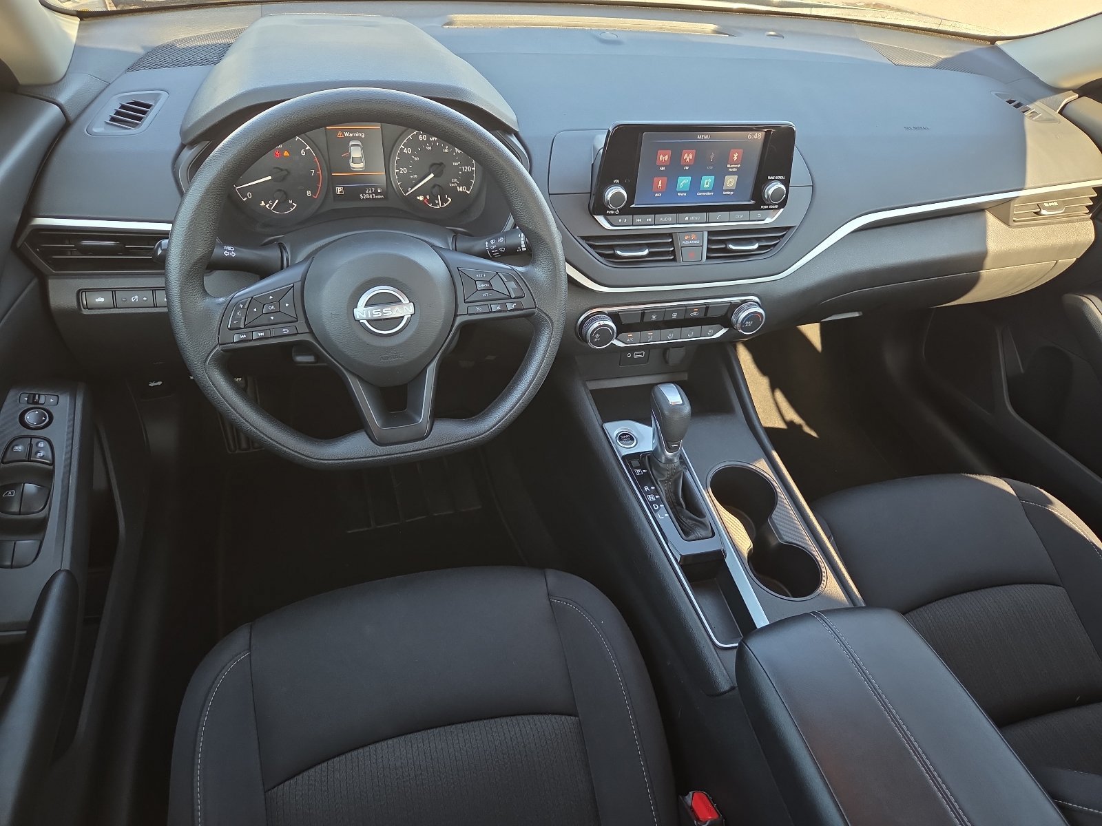 Used 2024 Nissan Altima 2.5 S FWD image 10