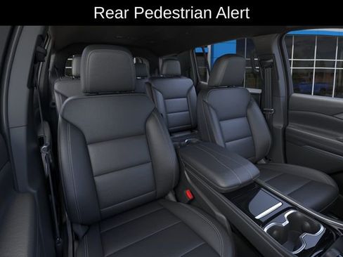 New 2026 Chevrolet Traverse LT AWD/4WD image 17