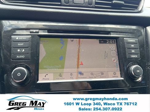 Used 2018 Nissan Rogue SL w/ Premium Package FWD image 33