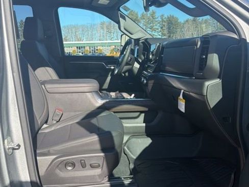 New 2026 GMC Sierra 2500 SLT w/ SLT Premium Package image 14