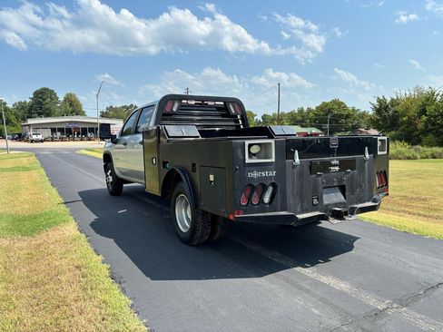 Used 2021 Chevrolet Silverado 3500 W/T w/ WT Convenience Package AWD/4WD image 6