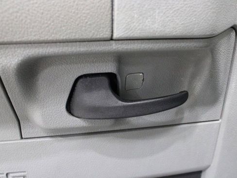 Used 2015 Ford E-450 and Econoline 450 Super Duty w/ Shuttle Bus Prep Package image 10