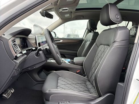 New 2026 Volkswagen Atlas SEL Premium R-Line image 11