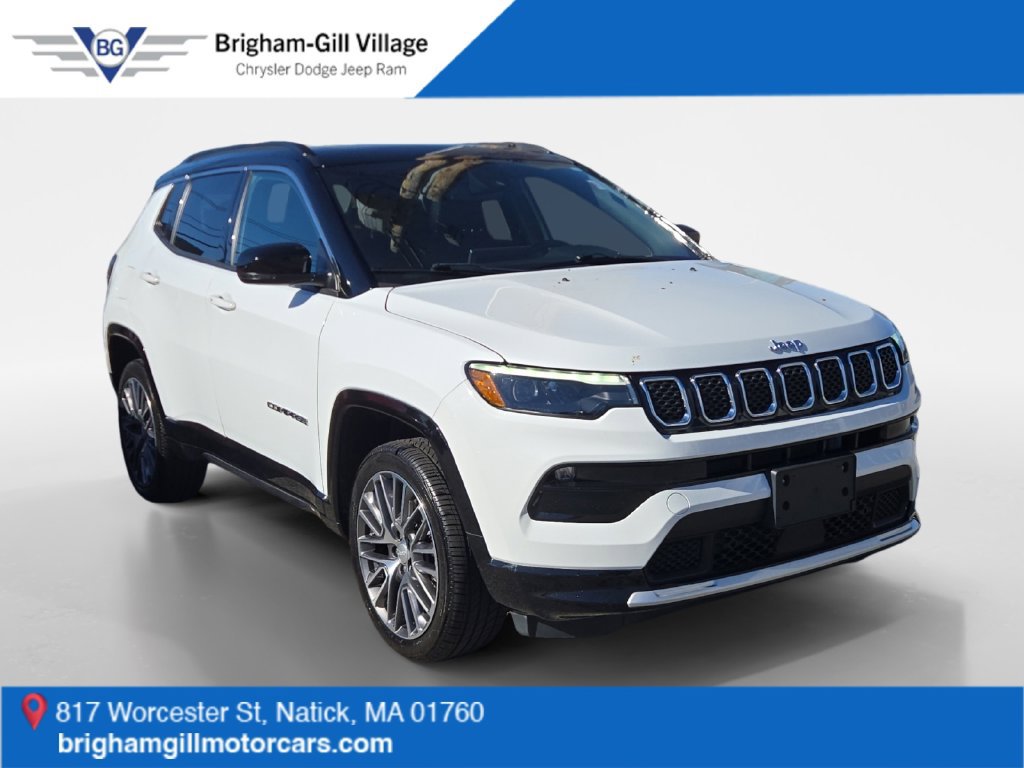 Used 2023 Jeep Compass Limited w/ Elite Group AWD/4WD image 1