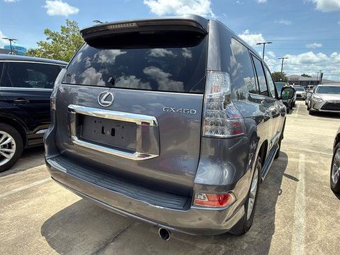 Used 2018 Lexus GX 460 Premium w/ Premium Package AWD/4WD image 2