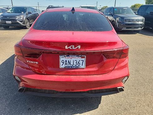 Certified 2022 Kia Forte LXS w/ LXS Technology Package FWD image 12