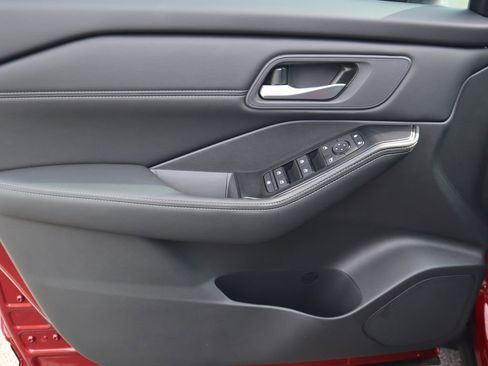 New 2026 Nissan Rogue SV FWD image 16