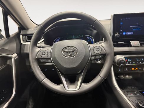 Used 2024 Toyota RAV4 XLE w/ Convenience Package AWD/4WD image 13
