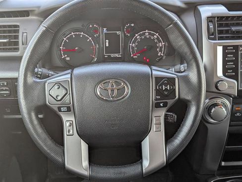Certified 2024 Toyota 4Runner SR5 Premium image 9